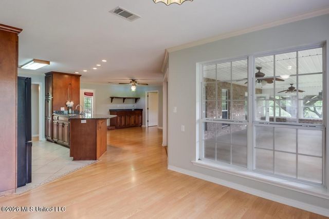 14101 Lemoyne Boulevard, Biloxi, MS 39532