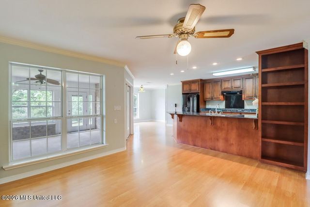 14101 Lemoyne Boulevard, Biloxi, MS 39532