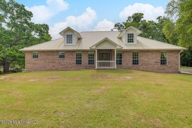 14101 Lemoyne Boulevard, Biloxi, MS 39532