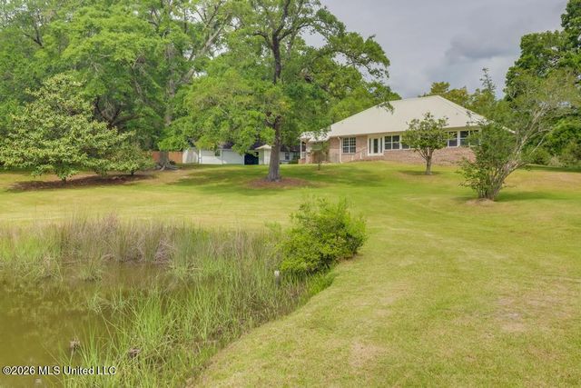 14101 Lemoyne Boulevard, Biloxi, MS 39532