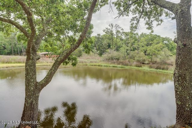 14101 Lemoyne Boulevard, Biloxi, MS 39532