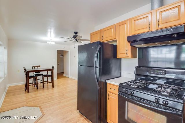 14101 Lemoyne Boulevard, Biloxi, MS 39532