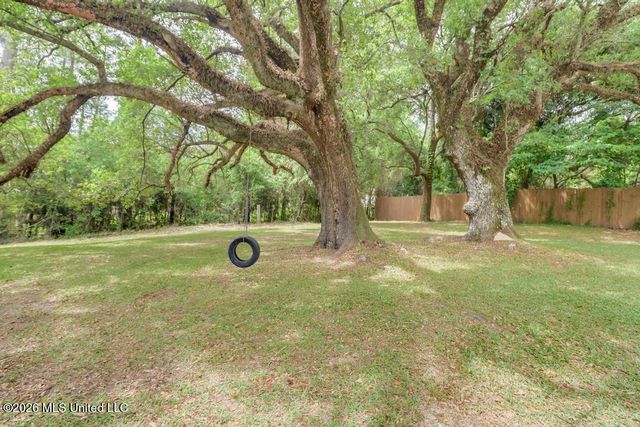 14101 Lemoyne Boulevard, Biloxi, MS 39532