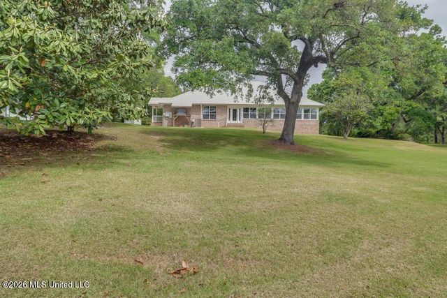 14101 Lemoyne Boulevard, Biloxi, MS 39532