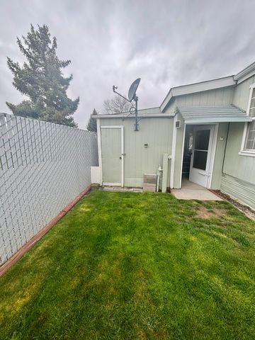 4200 Summers Lane UNIT 35, Klamath Falls, OR 97603