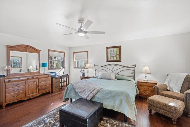 W137S6940 Clarendon PLACE, Muskego, WI 53150