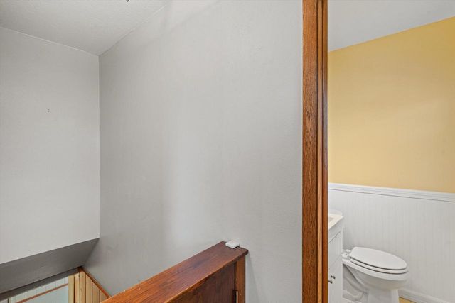 W137S6940 Clarendon PLACE, Muskego, WI 53150