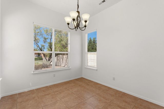 3416 Lockerbie Drive SE, Rio Rancho, NM 87124