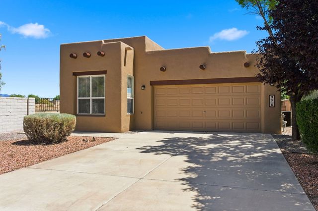 3416 Lockerbie Drive SE, Rio Rancho, NM 87124