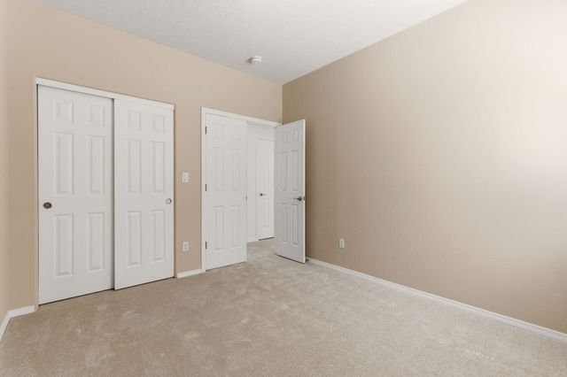 3416 Lockerbie Drive SE, Rio Rancho, NM 87124