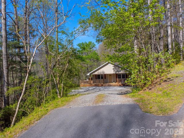201 Windcrest Ridge, Sylva, NC 28779