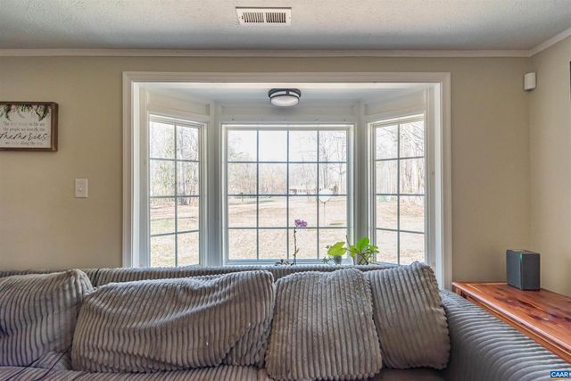 950 APPLE GROVE RD, Mineral, VA 23117