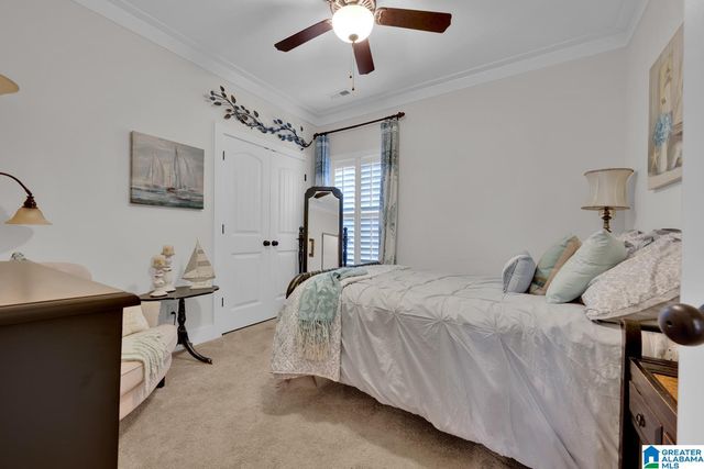 208 ENGLISH VILLAGE CIRCLE, Gardendale, AL 35071