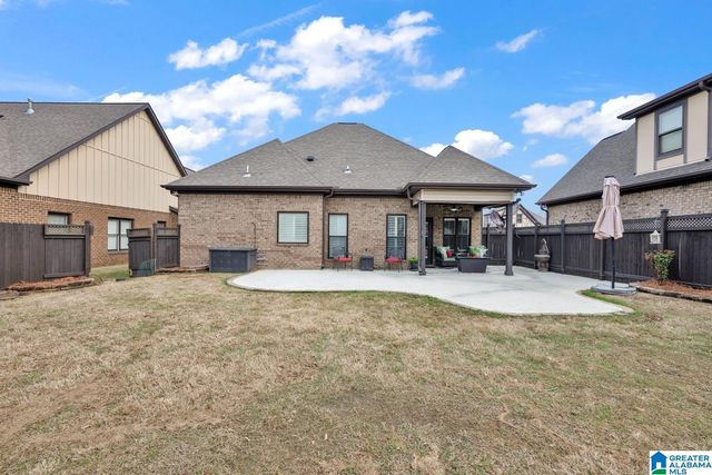 208 ENGLISH VILLAGE CIRCLE, Gardendale, AL 35071