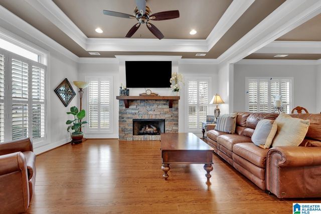 208 ENGLISH VILLAGE CIRCLE, Gardendale, AL 35071