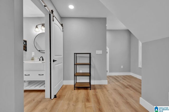 208 ENGLISH VILLAGE CIRCLE, Gardendale, AL 35071