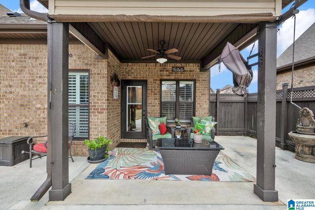 208 ENGLISH VILLAGE CIRCLE, Gardendale, AL 35071