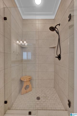 208 ENGLISH VILLAGE CIRCLE, Gardendale, AL 35071