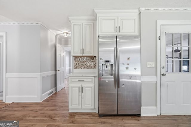 4040 Camaron Way, Snellville, GA 30039