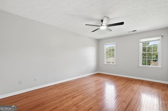 4040 Camaron Way, Snellville, GA 30039