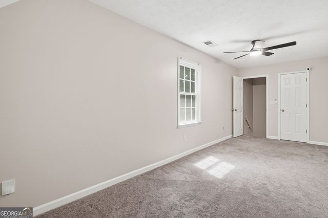 4040 Camaron Way, Snellville, GA 30039