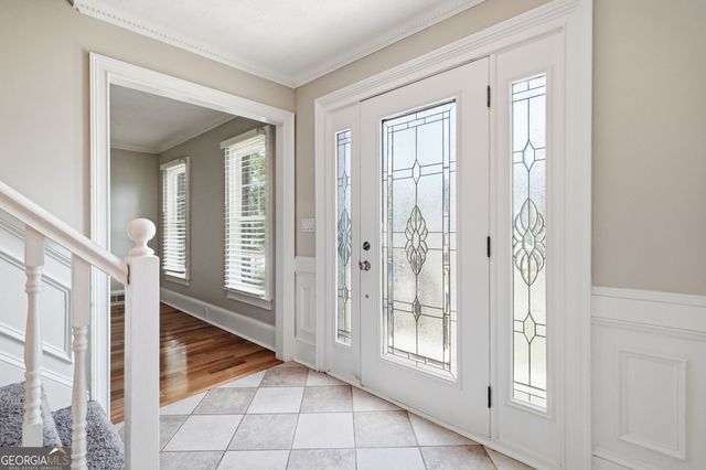 4040 Camaron Way, Snellville, GA 30039