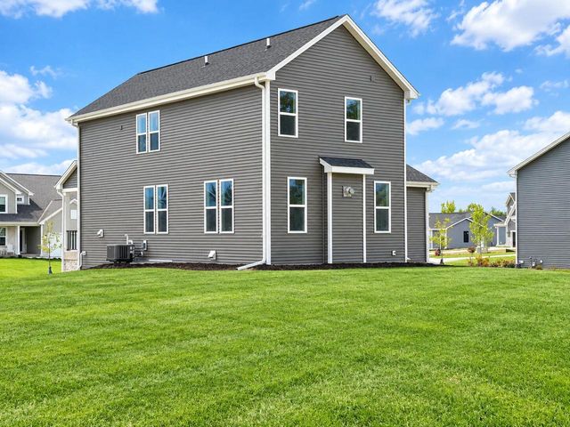 N101W16938 Tanglewood DRIVE, Germantown, WI 53022