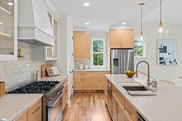 213 Club View Drive, Greenville, SC 29609