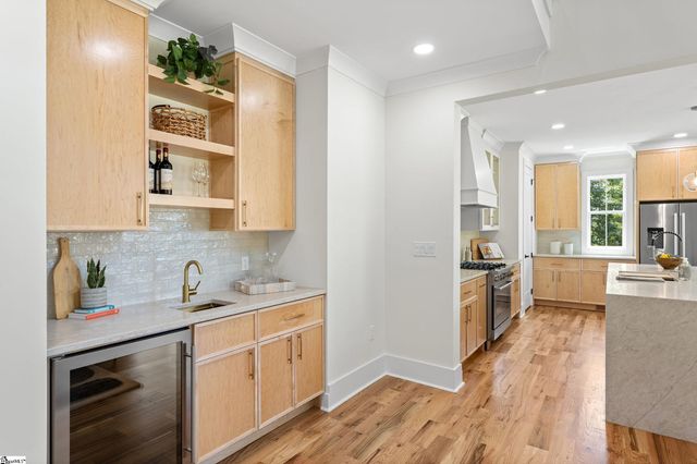 213 Club View Drive, Greenville, SC 29609