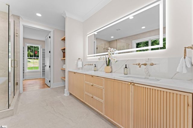 213 Club View Drive, Greenville, SC 29609