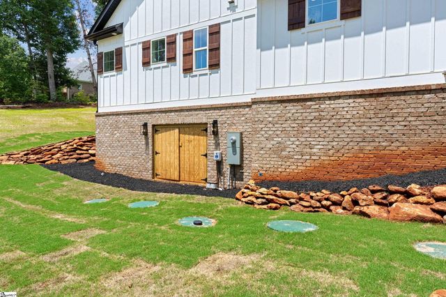213 Club View Drive, Greenville, SC 29609