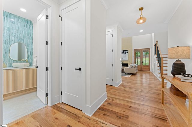 213 Club View Drive, Greenville, SC 29609