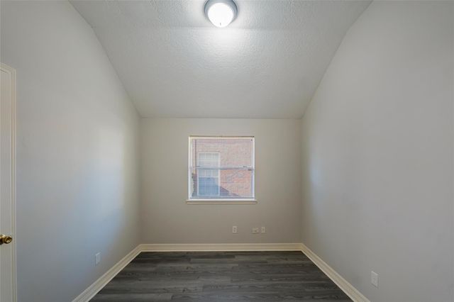 16007 Lakestone Drive, Tomball, TX 77377