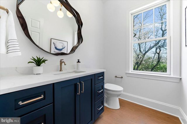 102 KNOXLYN FARM DR, Kennett Square, PA 19348