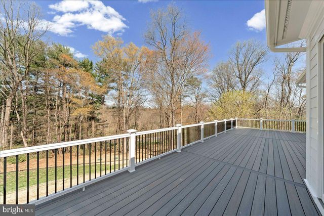 102 KNOXLYN FARM DR, Kennett Square, PA 19348
