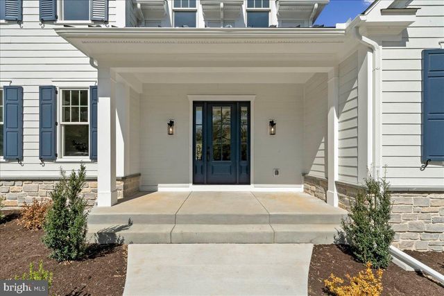 102 KNOXLYN FARM DR, Kennett Square, PA 19348