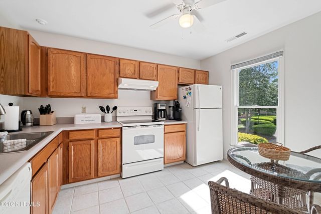 125 Greenwood Dr Apt 3423, Hilton Head Island, SC 29928