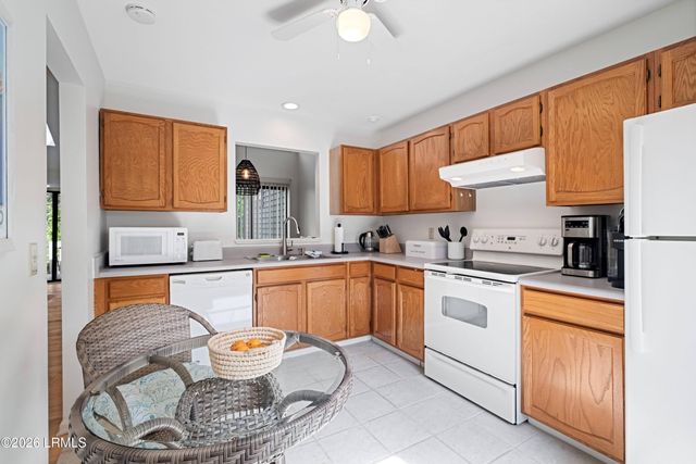 125 Greenwood Dr Apt 3423, Hilton Head Island, SC 29928