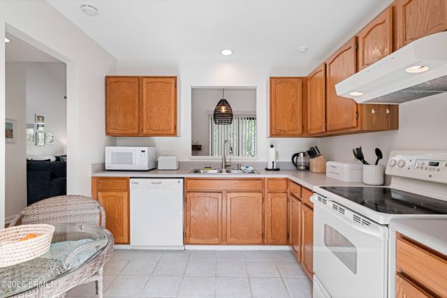 125 Greenwood Dr Apt 3423, Hilton Head Island, SC 29928