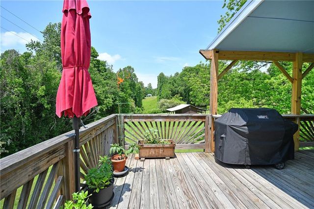 136 Harbert Park Circle, Westminster, SC 29693