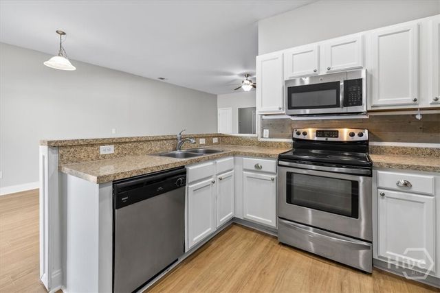 240 Canyon Oak Loop, Richmond Hill, GA 31324