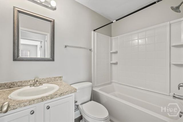 240 Canyon Oak Loop, Richmond Hill, GA 31324