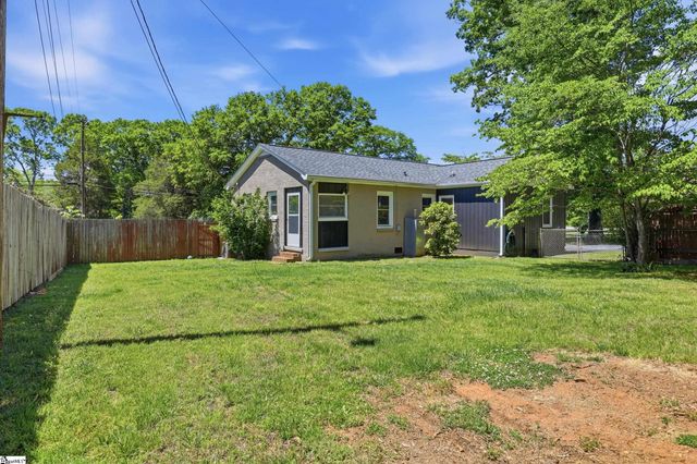5 Courtney Circle, Greenville, SC 29617