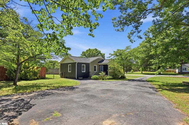 5 Courtney Circle, Greenville, SC 29617