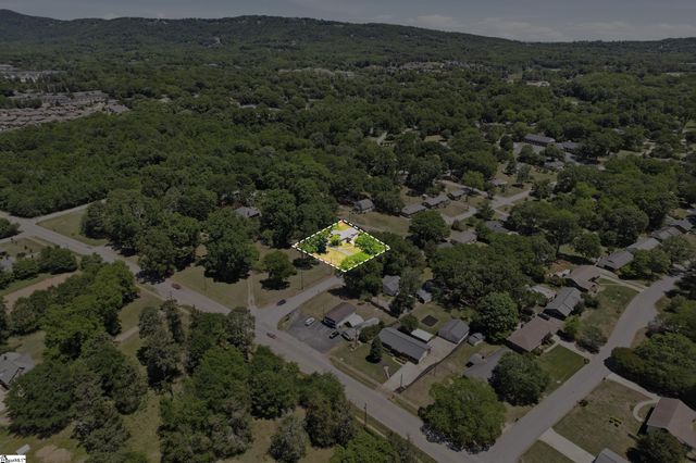 5 Courtney Circle, Greenville, SC 29617