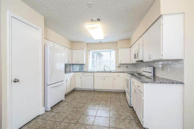 5434 Garden Village Drive, Kingwood, TX 77339