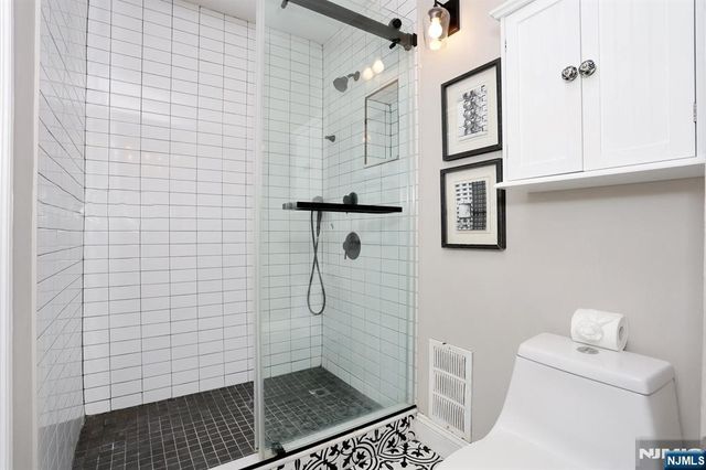 2 Horizon Road 1414, Fort Lee, NJ 07024
