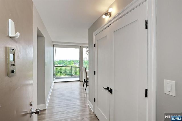 2 Horizon Road 1414, Fort Lee, NJ 07024
