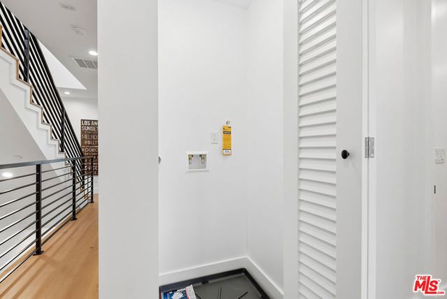 4095 Sawtelle Boulevard B, Culver City, CA 90066