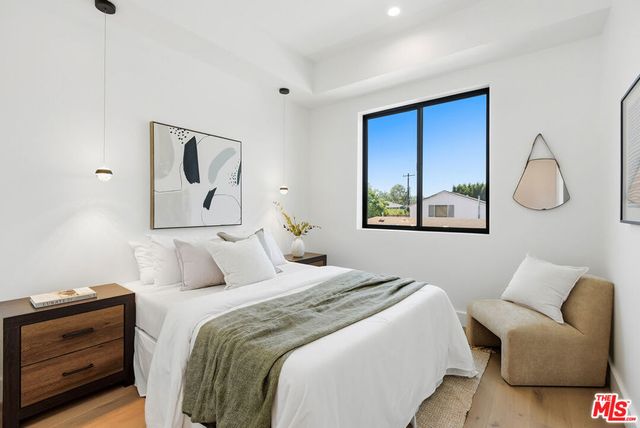 4095 Sawtelle Boulevard B, Culver City, CA 90066